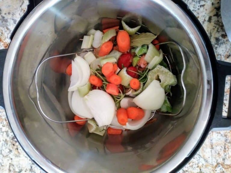How to Make Homemade Vegetable Broth in an Instant Pot